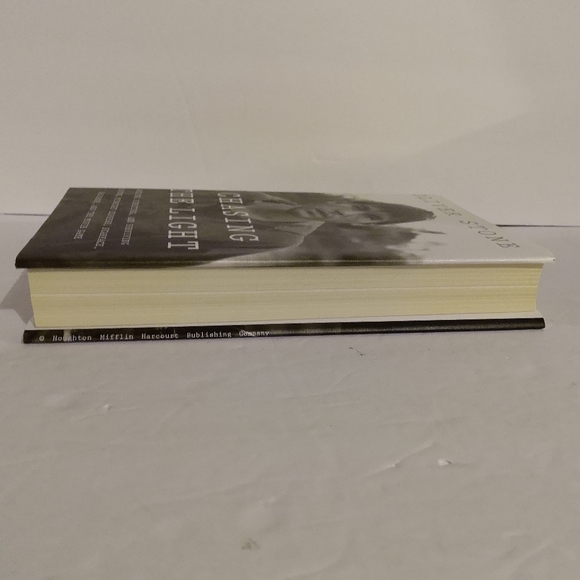 Chasing The Light. Oliver Stone - Picture 4 of 6